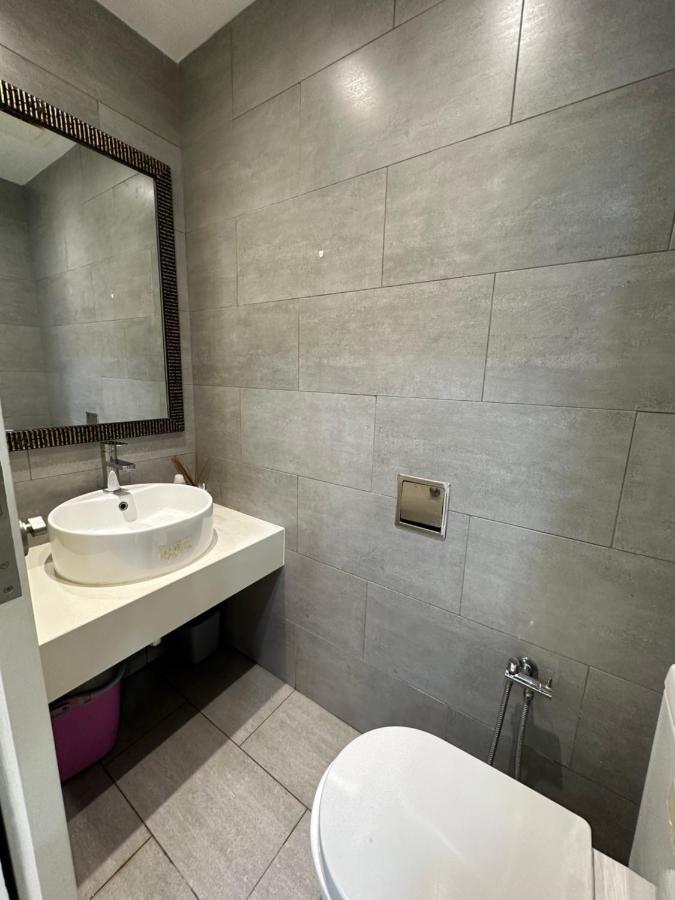 Aparthotel Arti Mont Kiara à Kuala Lumpur Extérieur photo